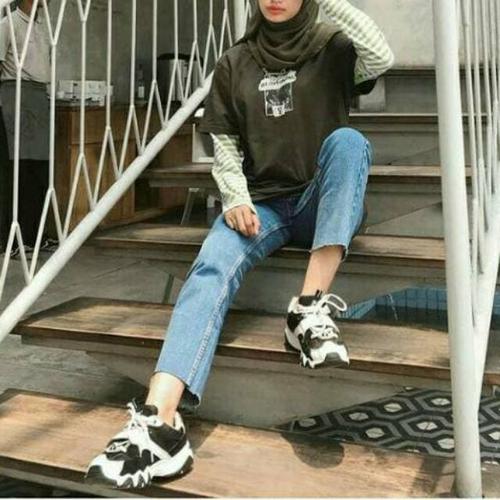 Jual UNFINISH BOYFRIEND JEANS BOYFRIEND 
