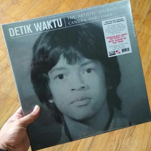 Gambar Piringan Hitam Vinyl - Detik Waktu (Karya cipta Candra Darusman) dari Lawas Legit Kota Bogor Tokopedia