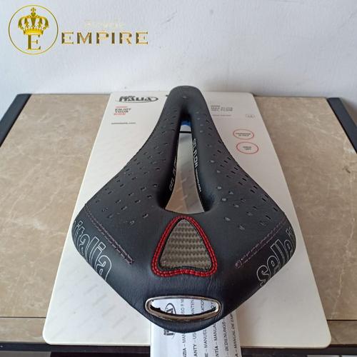 Jual Saddle Sadle Sadel Jok Selle Italia Max Flite Gel Flow Titanium R -  Kab. Tangerang - priskillastore2020 | Tokopedia