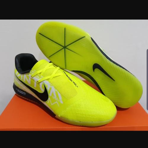 nike phantom vnm futsal