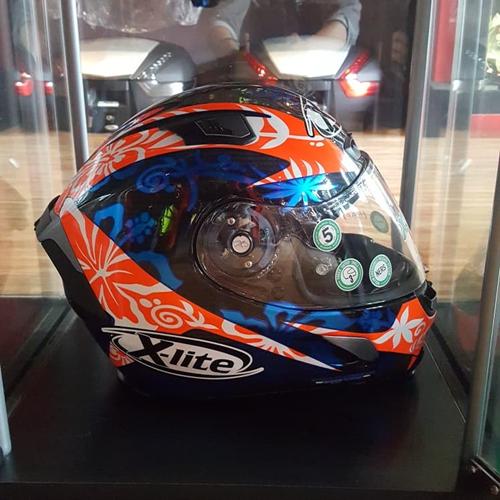 Jual xlite x 803 ultra carbon petrucci - Kota Yogyakarta - PUGERAN  MOTOWORLD | Tokopedia