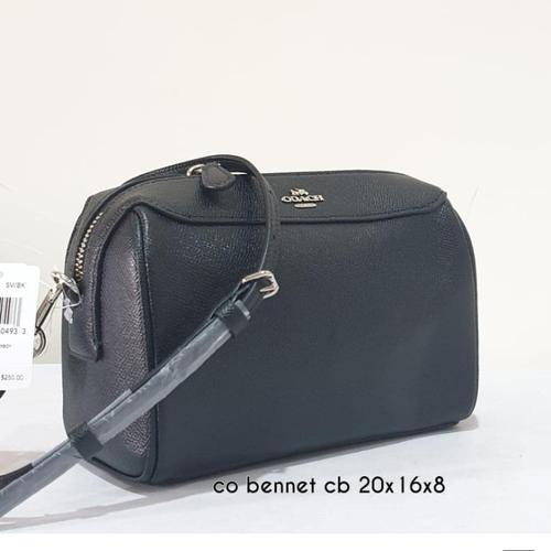 Foto Produk Ready Coach Bennet Crossbody Black Hardware Silver dari ferliarj16
