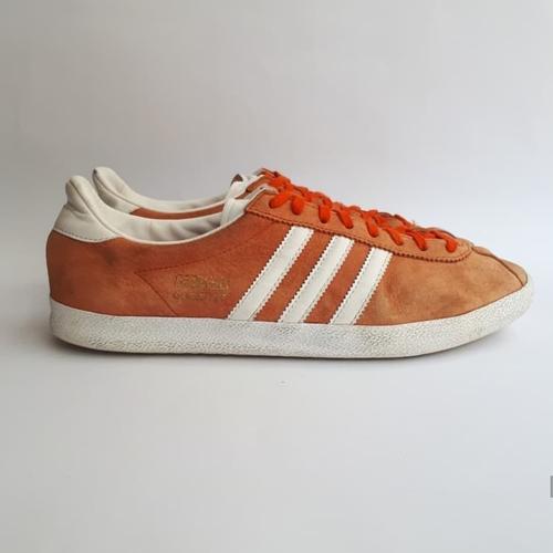 adidas gazelle second