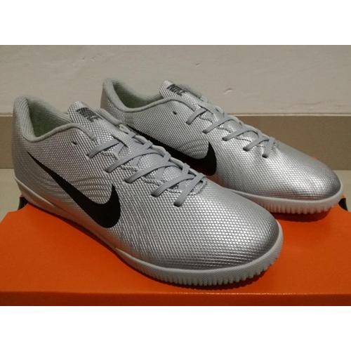 harga sepatu futsal nike mercurial vapor xii