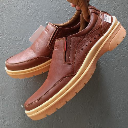 Foto Produk Kickers Sepatu Casual Pria Bahan Kulit Asli Slip On Sneakers Kode F.17 dari rif&lif store