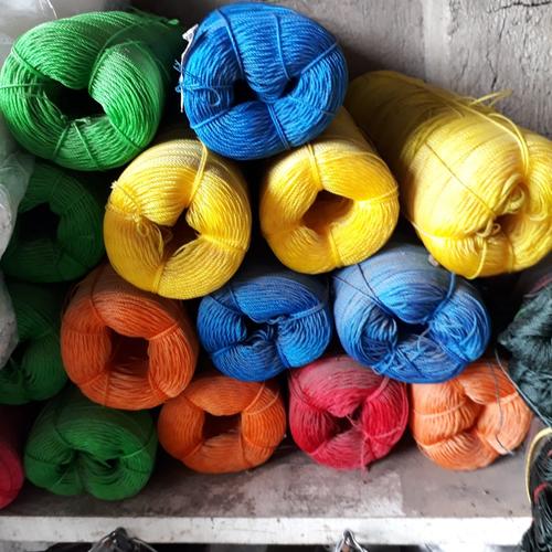 Foto Produk Tali tambang 2mm per roll - 200m ± - Hitam dari PelitaJaya Makmur