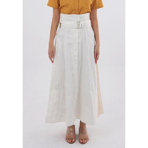 white maxi skirt