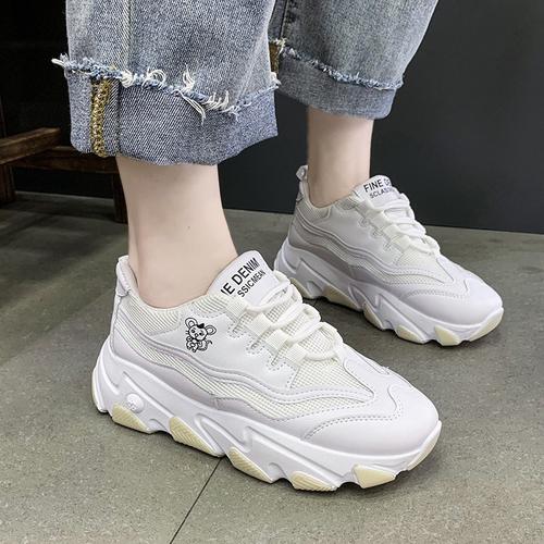 running shoes women white
