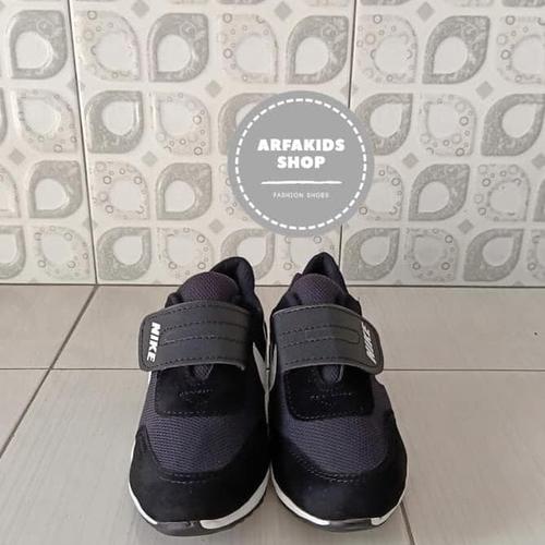 air max velcro