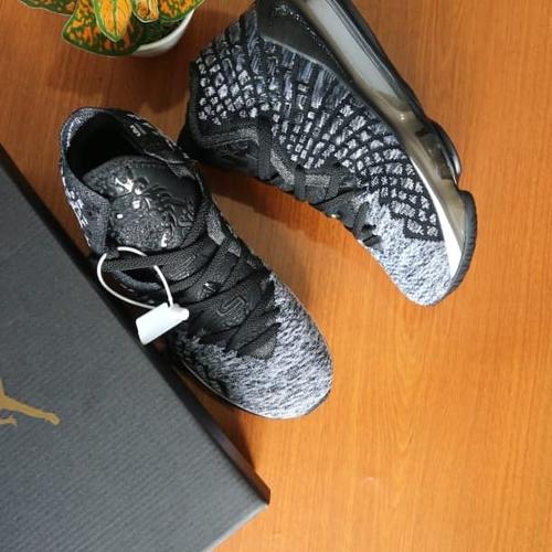 lebron 17 grey