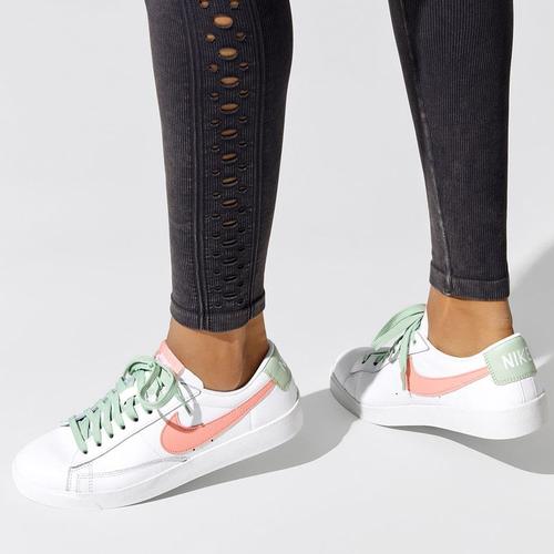 Nike Blazer Low White Bleched coral 