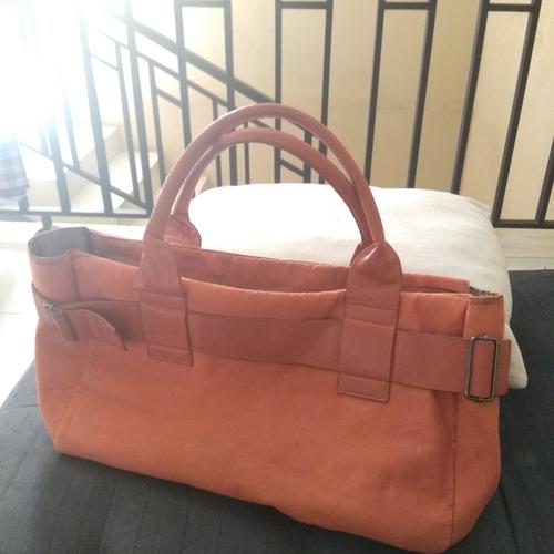 Foto Produk Preloved- Tas Wanita- Orange Suede - Original M.E.L Singapore dari Vindepre