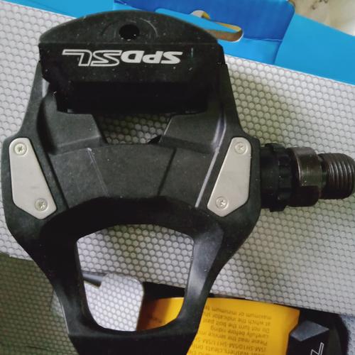 Foto Produk pedal cleat roadbike Shimano RS500 lengkap dengan cleat -original dari CYCLESHOP_SURAKARTA