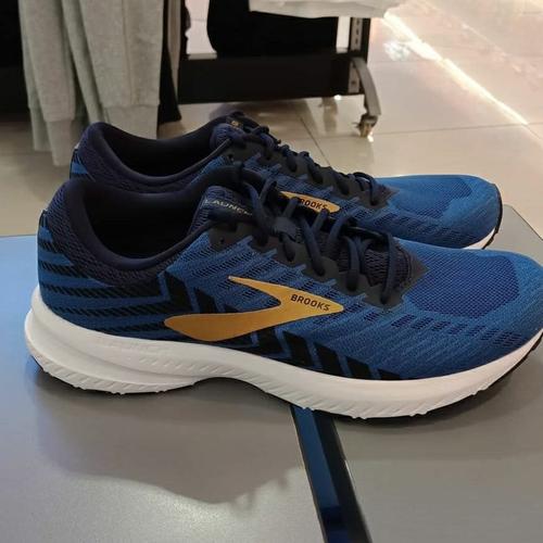 brooks launch