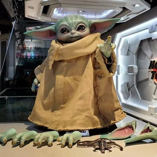 Jual Hot Toys The Child Baby Yoda Star Wars Mandalorian Kota Surabaya Hot Toys Store Tokopedia