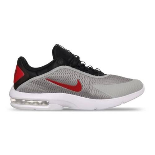 nike advantage