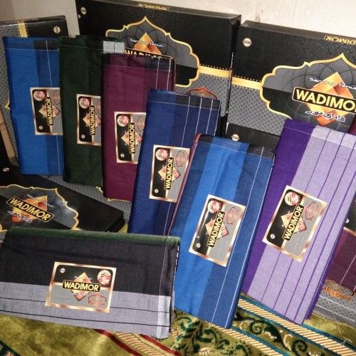 Foto Produk sarung wadimor motif 3 dara dari PD. Sofie