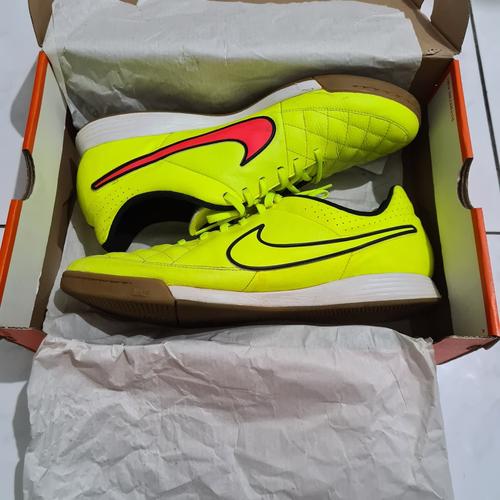 nike tiempo genio