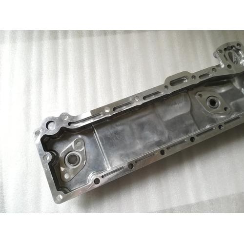Jual Oil Cooler Cover/Radiator Side Cover For Isuzu 4BC2 4BE1 4BF1 ELF ...