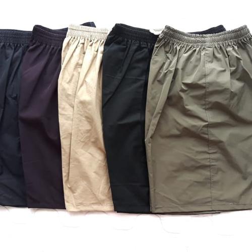 Foto Produk Celana Pendek Polos 62 dari Juliandashop