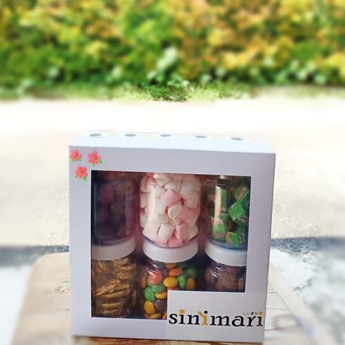 Foto Produk Mini Hamper Eksklusif/ Parcel Mini Lebaran/ Hadiah Unik/ Paket Coklat dari sinimari.mb23