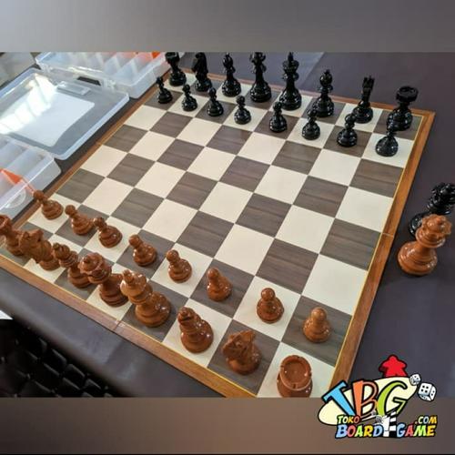 Foto Produk Premium Wooden Chess Set - Papan Catur Premium dari Toko Board Game