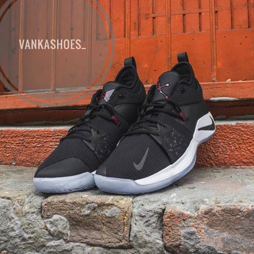 nike pg taurus