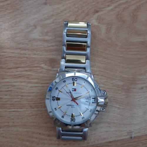 Jual jam tangan tommy hilfiger original online