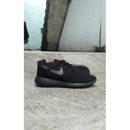 nike roshe in store