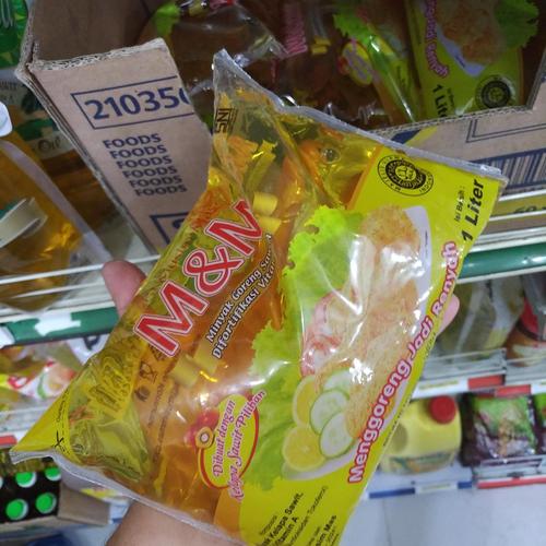 Foto Produk MINYAK GORENG M&M 1000ML dari HariHariKaryaBersama