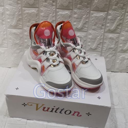 sneaker lv wanita
