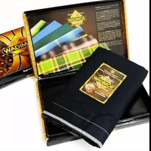 Foto Produk sarung wadimor polos hitam /khusus hitam polos - Hitam dari BIN DAWOOD COLLECTION