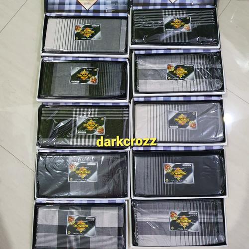 Foto Produk Sarung Wadimor - motif Hitam Putih dari darkcrozz