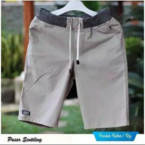 Foto Produk CELANA CHINO PENDEK PRIA PINGGANG KARET Celana pendek Chino Murah - Hitam dari Manalagiii