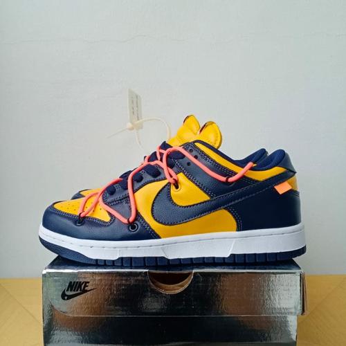 dunk low off white orange