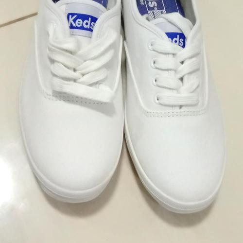 canvas shoes