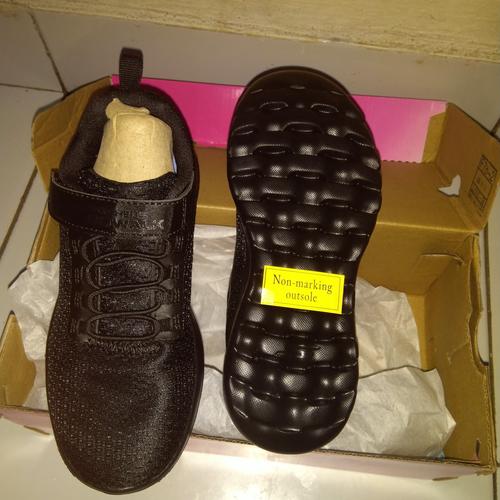 skechers non marking