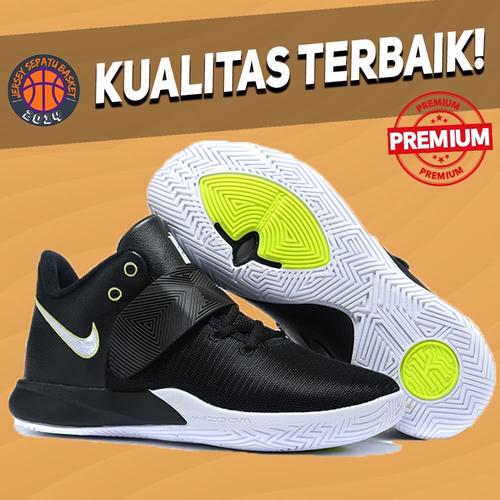 kyrie venus flytrap