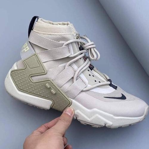 nike air huarache cream