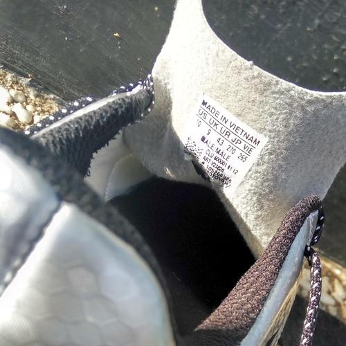 Gambar SEPATU FUTSAL - Silver, 43 dari VirtueAlley Kota Bogor Tokopedia