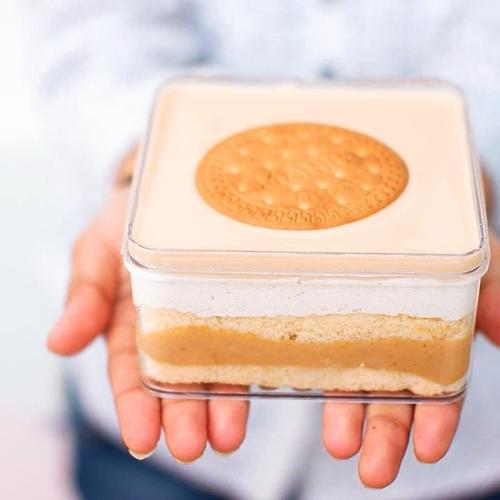 Foto Produk Regal Dessert Box dari BittersweetByNajlaBogor