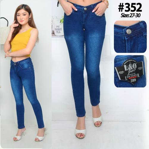 Jual Celana Jeans Logo Wanita / Celana 