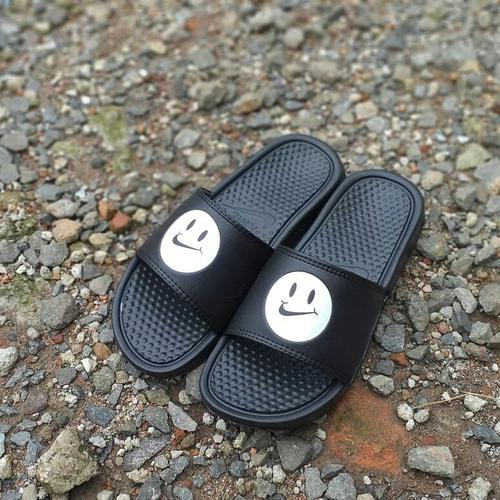 nike benassi indonesia