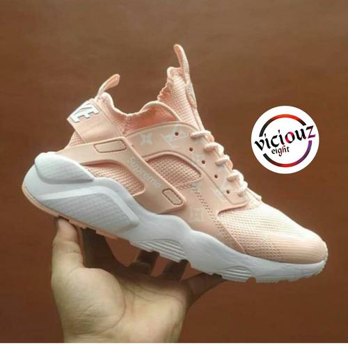 lady huaraches