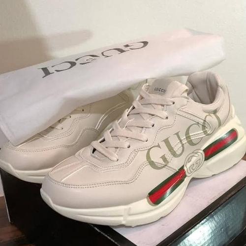 sepatu sneaker gucci