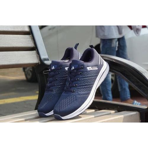 adidas neo zoom