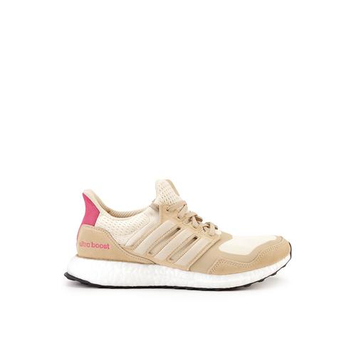 adidas ultra boost beige que es