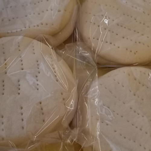 Foto Produk Kulit Pizza / Dough Pizza diameter 14/18 cm dari MM Teknik