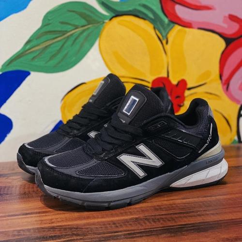 Jual NEWBALANCE 990S BLACK GREY - Hitam 