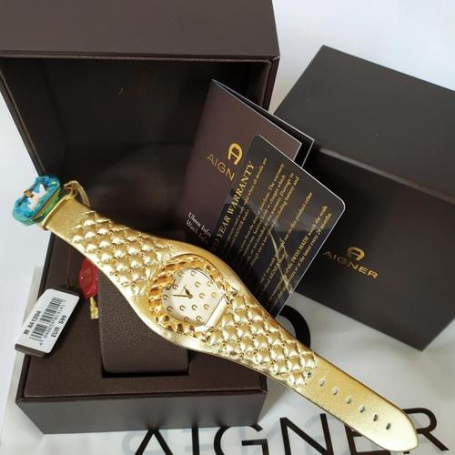 Foto Produk Ready Aigner A41204 Watch Gold Leather dari ferliarj16
